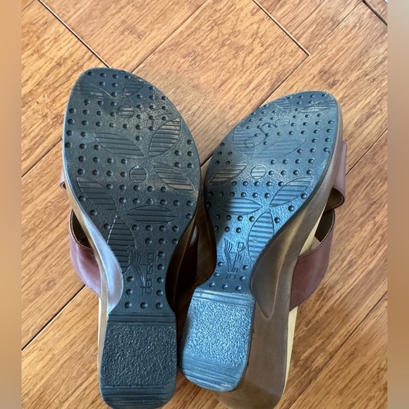 Dansko Sophie Mocha Leather Heel Sandals Womens 38/US 8 Criss Cross - Picture 10 of 11